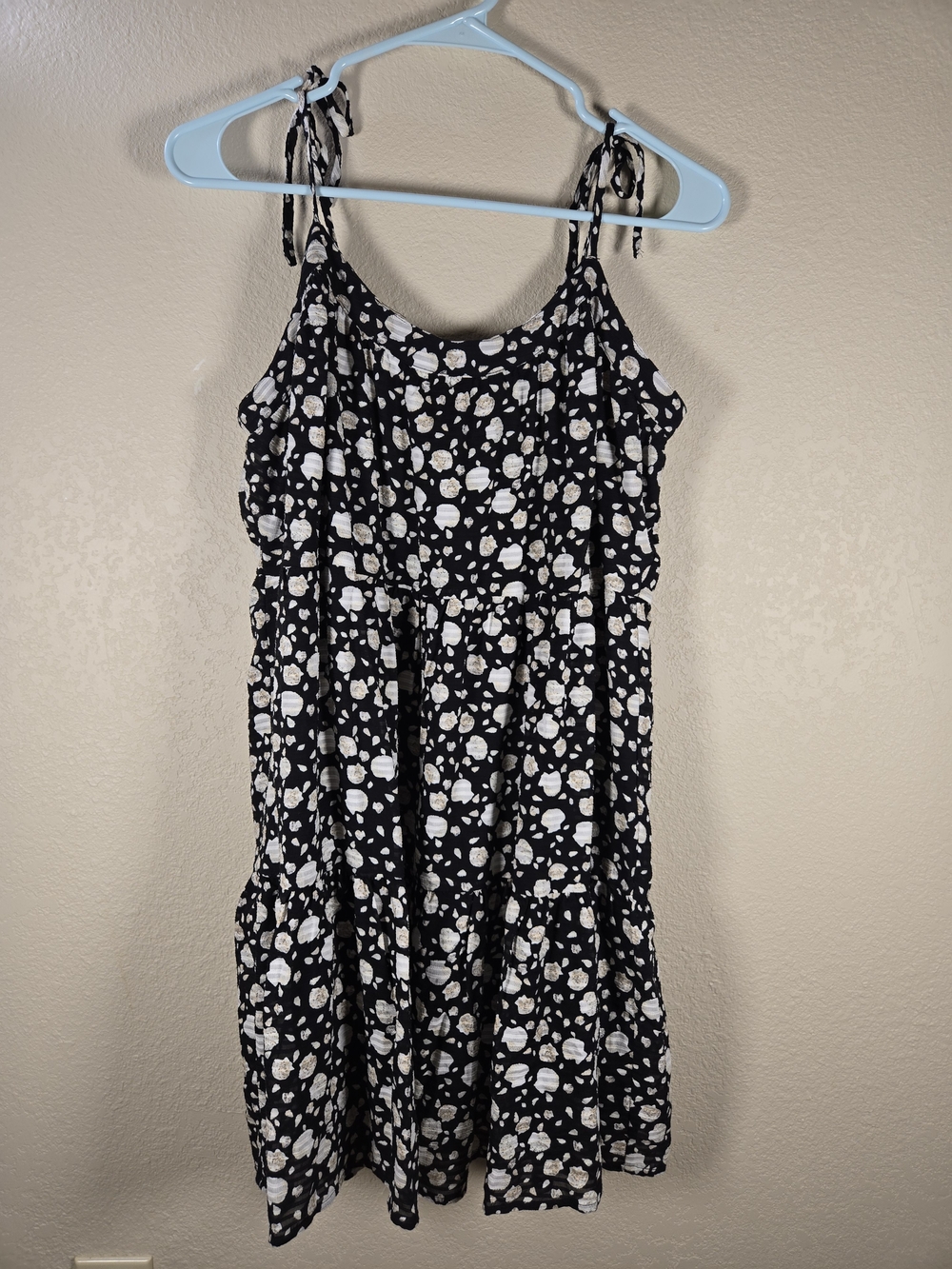 Loft Black and White Seashell Tie-Strap Mini Sundress MP